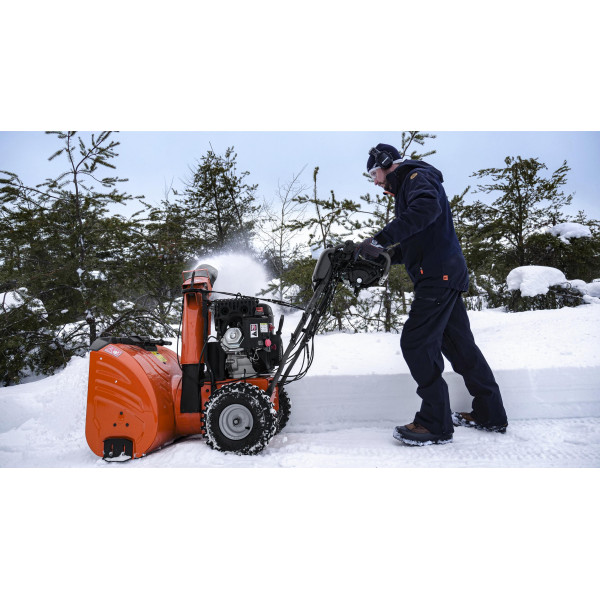 Снігоочисник Husqvarna ST 330