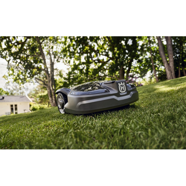 Газонокосарка-робот Husqvarna AM 310 II
